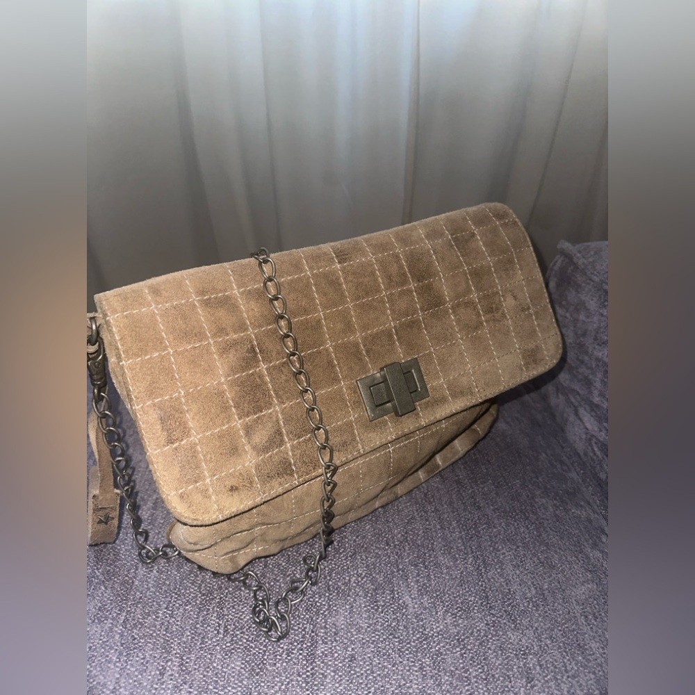 IKKS: Tan Suede Star-Patterned Bag